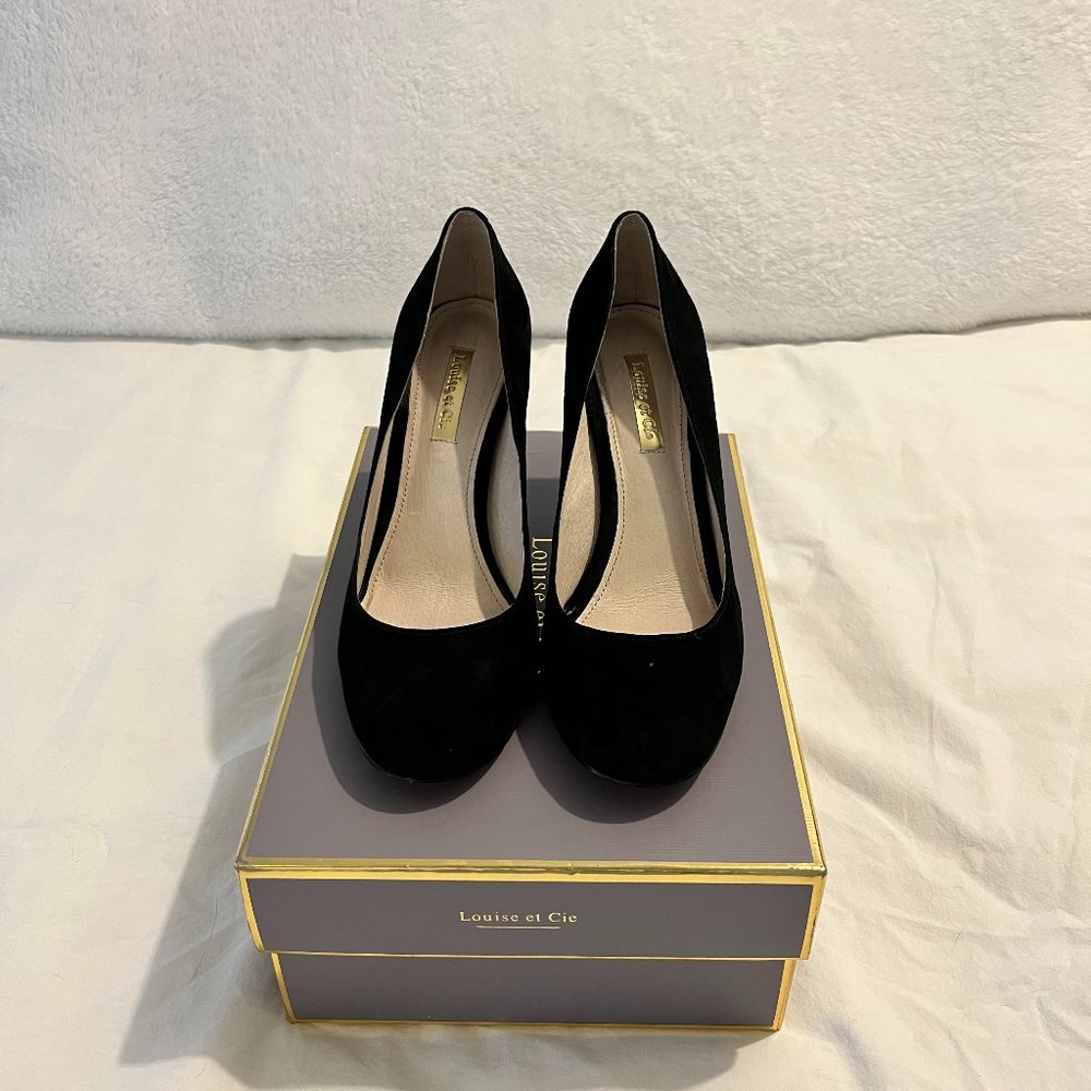 Louise et Cie Suede Pumps